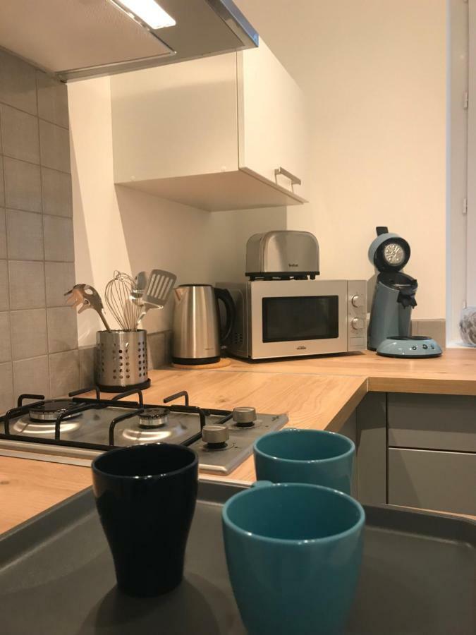 Nid Douillet Sur Plateau Central Clermont-Ferrand Luaran gambar